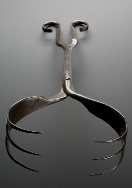 Cephalotribe, obstetric tool